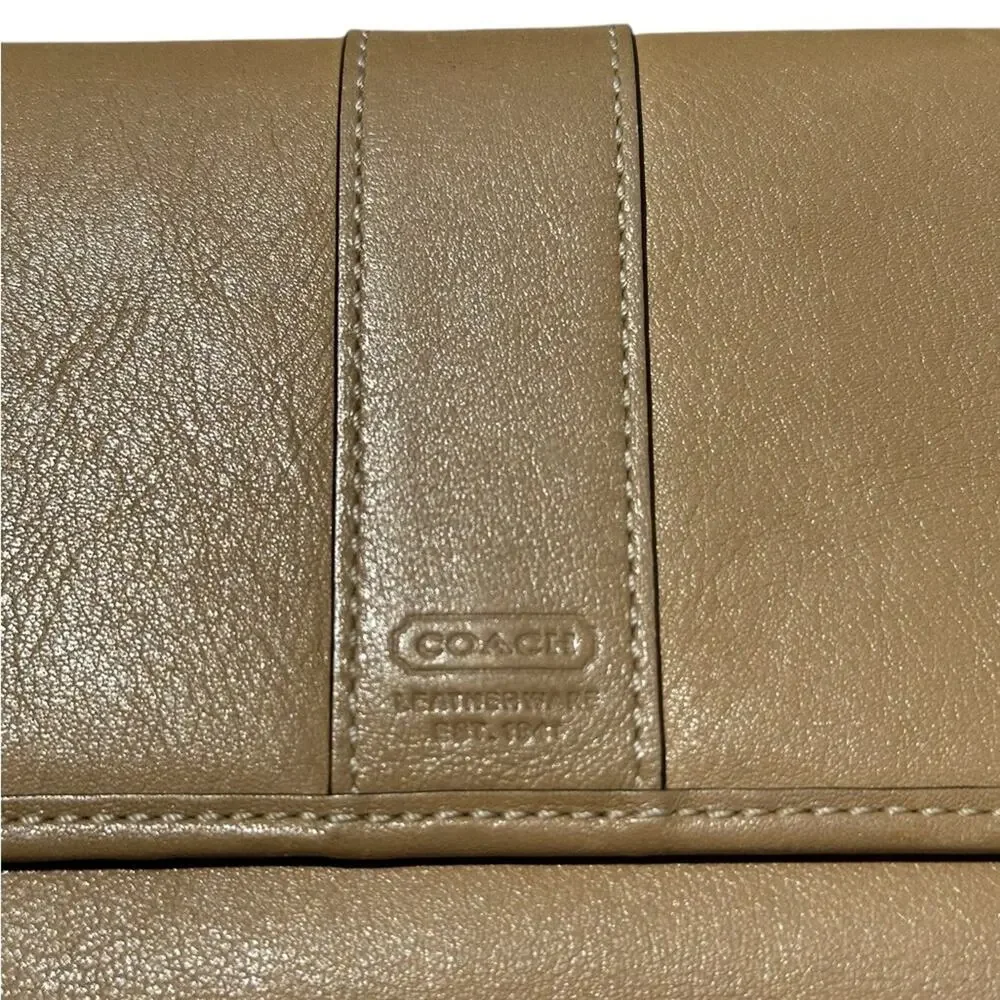 Coach Leatherwear Est 1941 Vintage Tan Leather Wallet - Picture 2 of 7